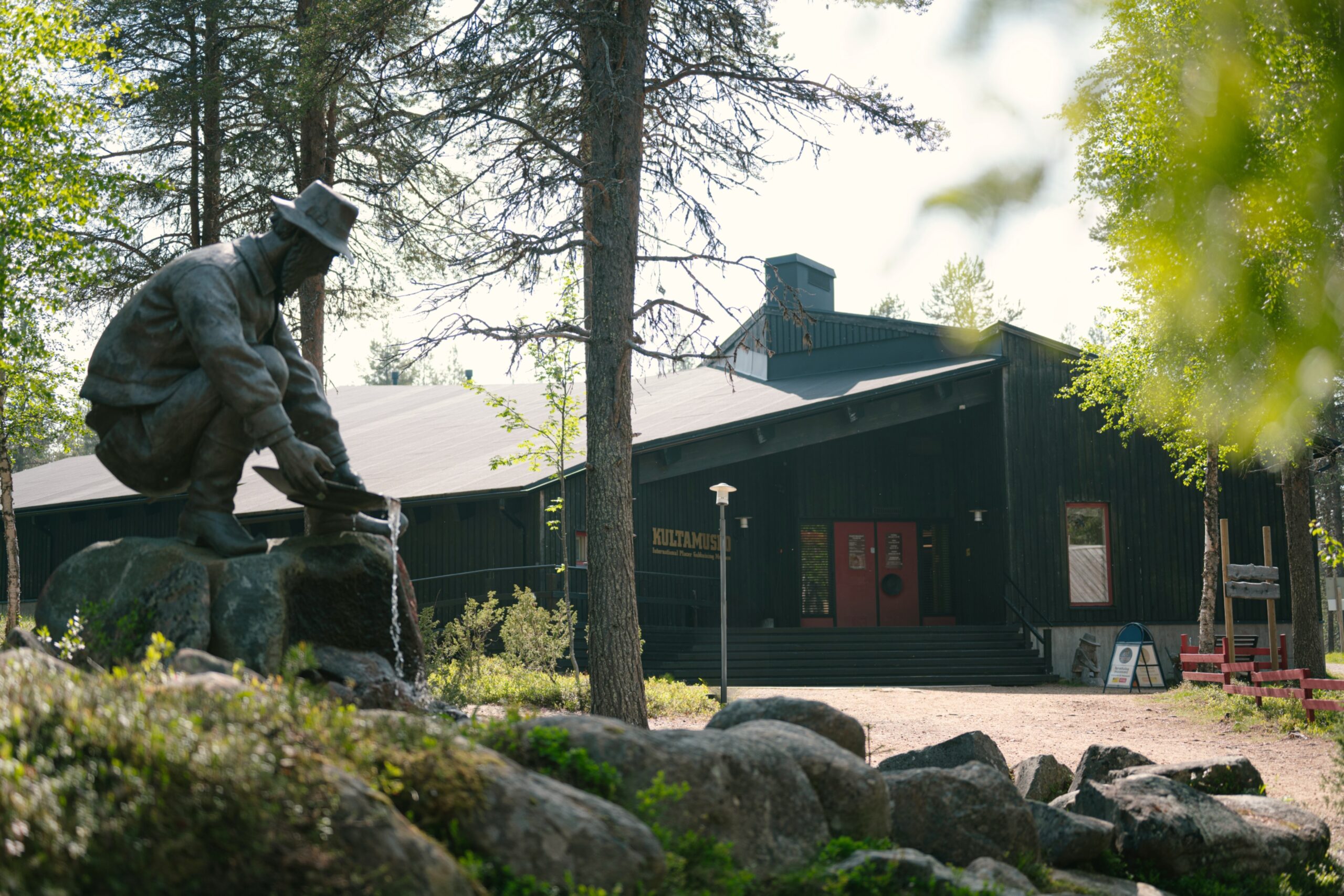 Kultamuseo etsii 1-2 kausityöntekijää kesäksi 2026!